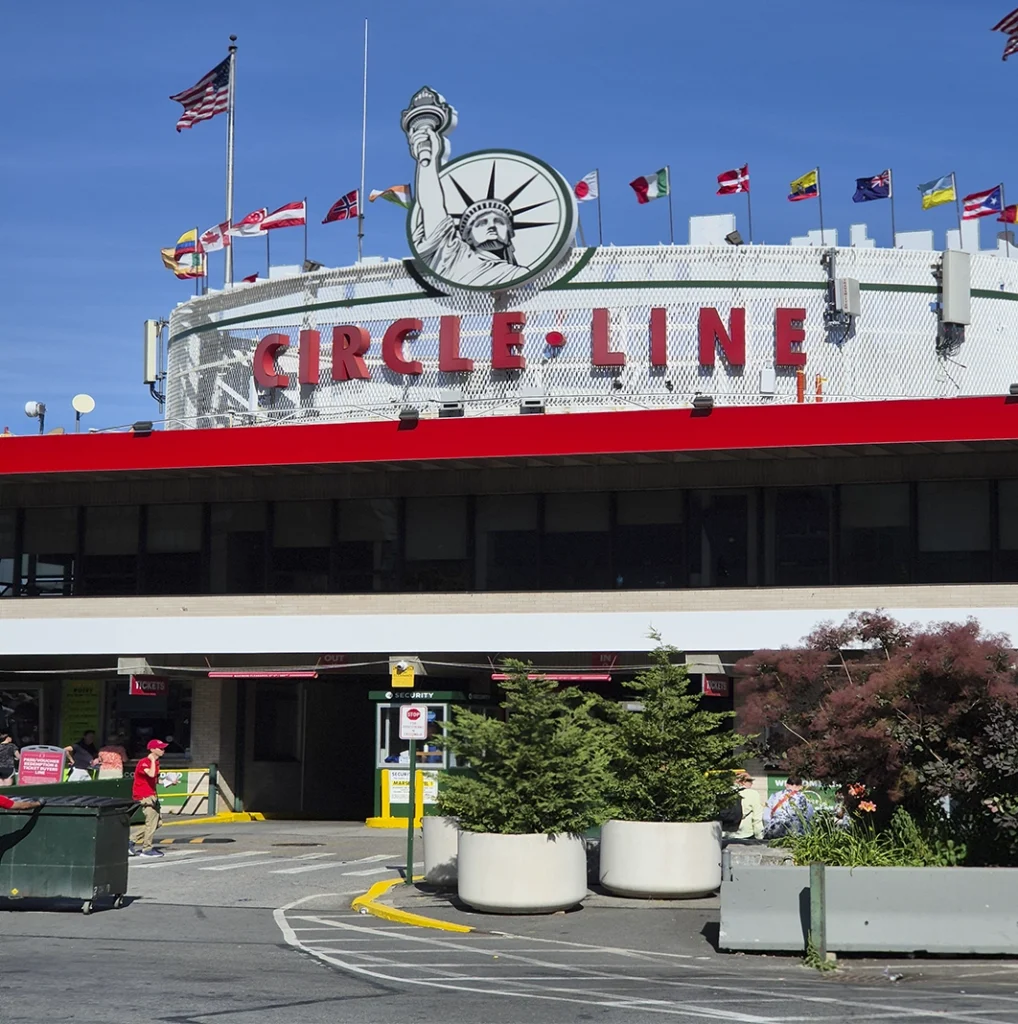 Circle Line Sightseeing Cruises