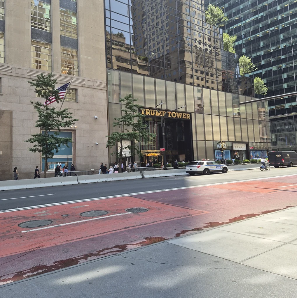 Fifth Avenue, trump tower
