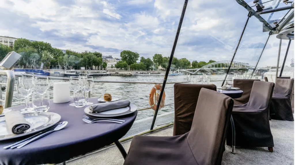 Seine-Rundfahrt mit Abendessen