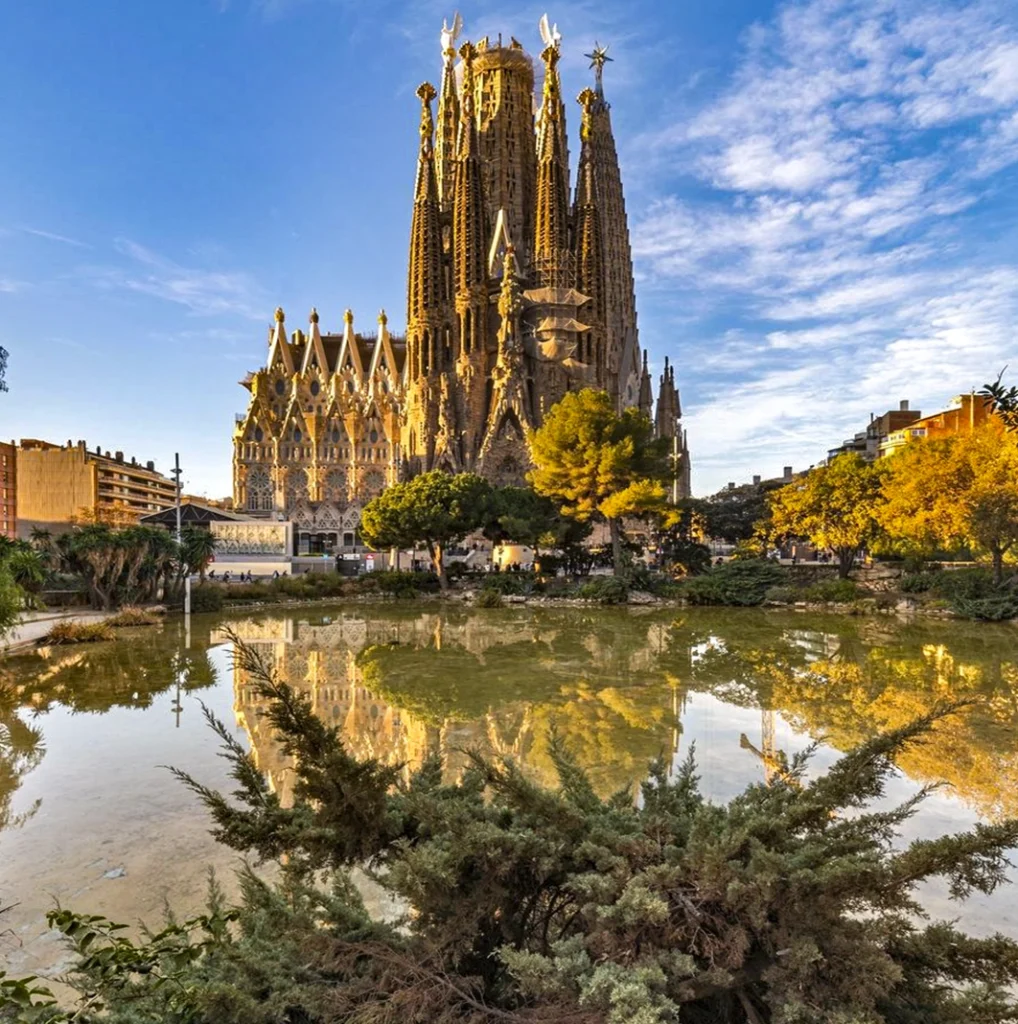 Sagrada Familia Bezienswaardigheden in Barcelona Sights in Barcelona Sehenswürdigkeiten in Barcelona