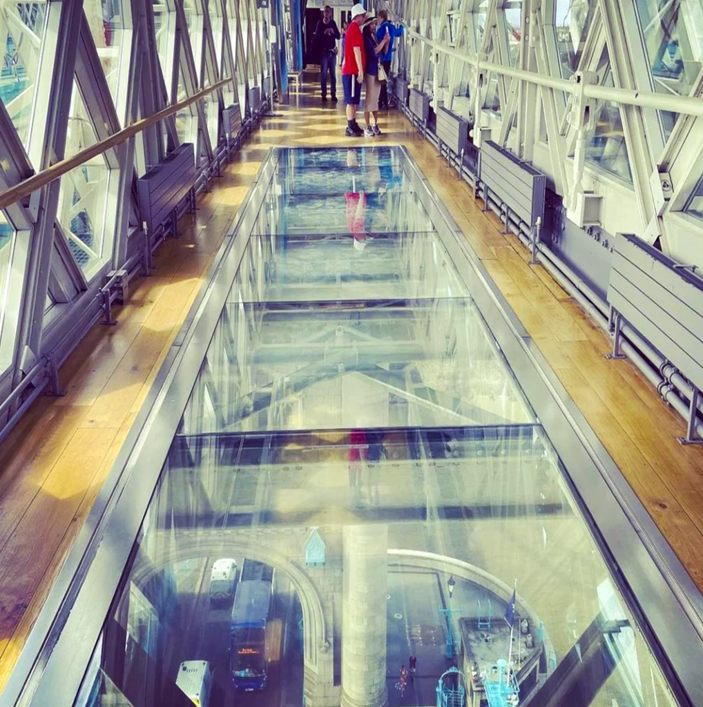 glass floor Tower Bridge Experience-london