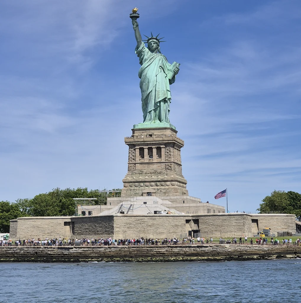 vrijheidsbeeld
statue of liberty
Freiheitsstatue