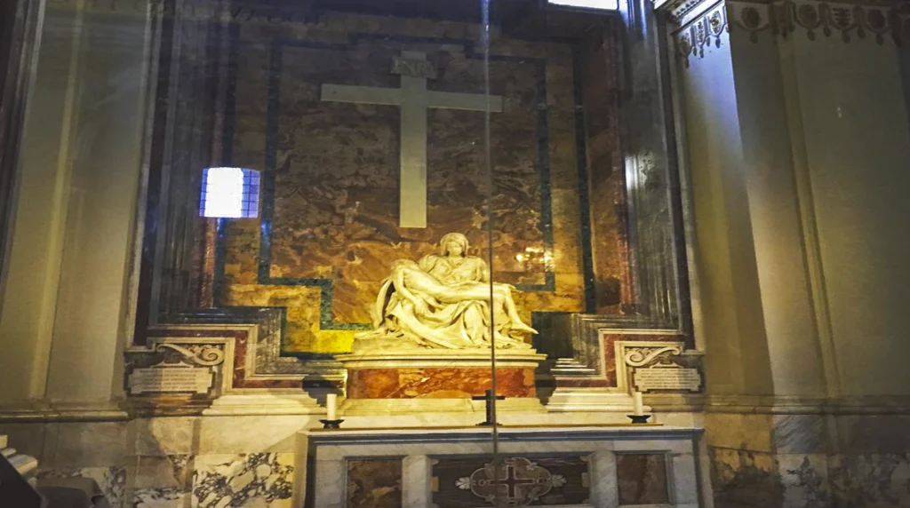 De Pietà van Michelangelo in Sint-Pietersbasiliek