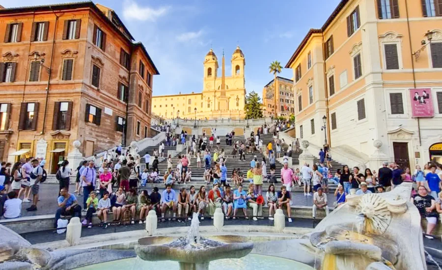 the Spanish Square in Rome