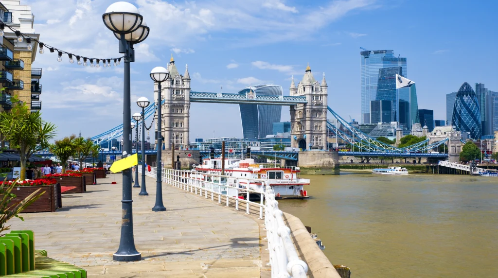 Londen bezoeken visiting London Besuchen Sie London stedentrip naar Londen city ​​trip to London Städtereise nach London