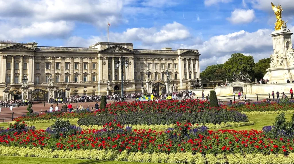 Buckingham Palace in London