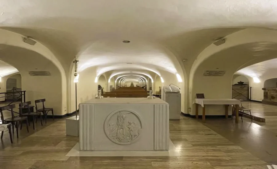 De Vaticaanse Grotten The Vatican Grottos Die Vatikanischen Grotten Het Graf van de Heilige Petrus The Tomb of St. Peter Das Grab des Heiligen Petrus