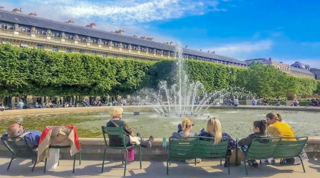 Jardin des Tuileries-Tuinen bij het Louvre parijs