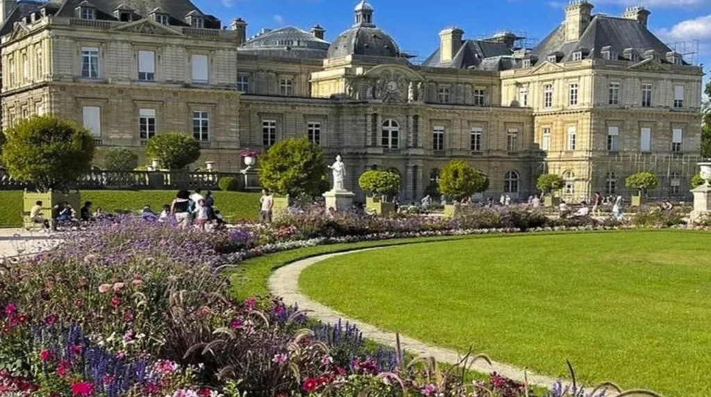 Jardin des Tuileries in Paris