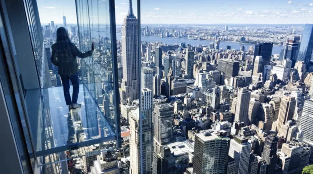 Levitation- de Summit One Vanderbilt observatiedekken observatiedek observation decks Aussichtsplattformen