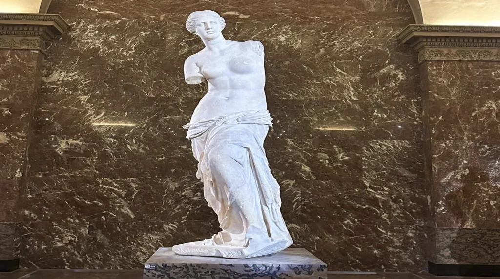 Venus van Milo-louvre-paris