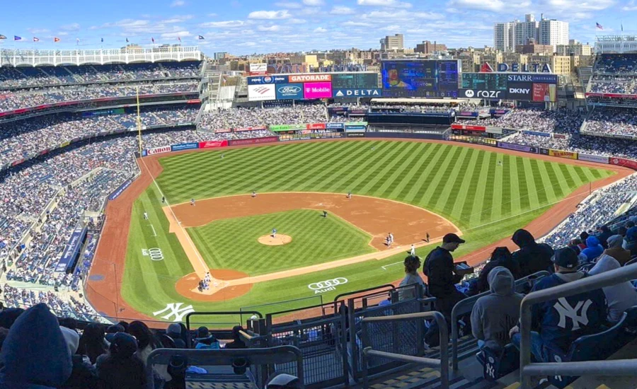 New York Yankees-yankee-stadium