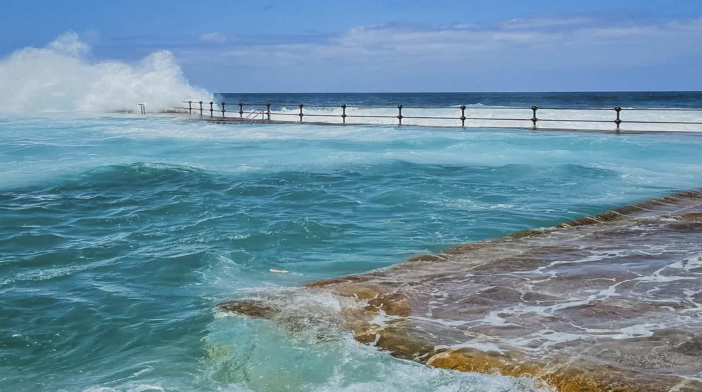 Natuurlijke zwembaden op Tenerife Natural 
pools in Tenerife 
Natürliche Pools auf Teneriffa
Piscinas de Bajamar