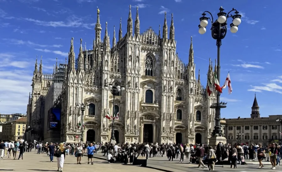 Visit Milan-Duomo di Milano