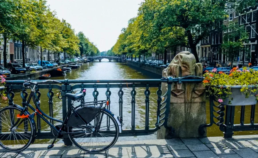 Wat zijn de leukste wijken en buurten in Amsterdam