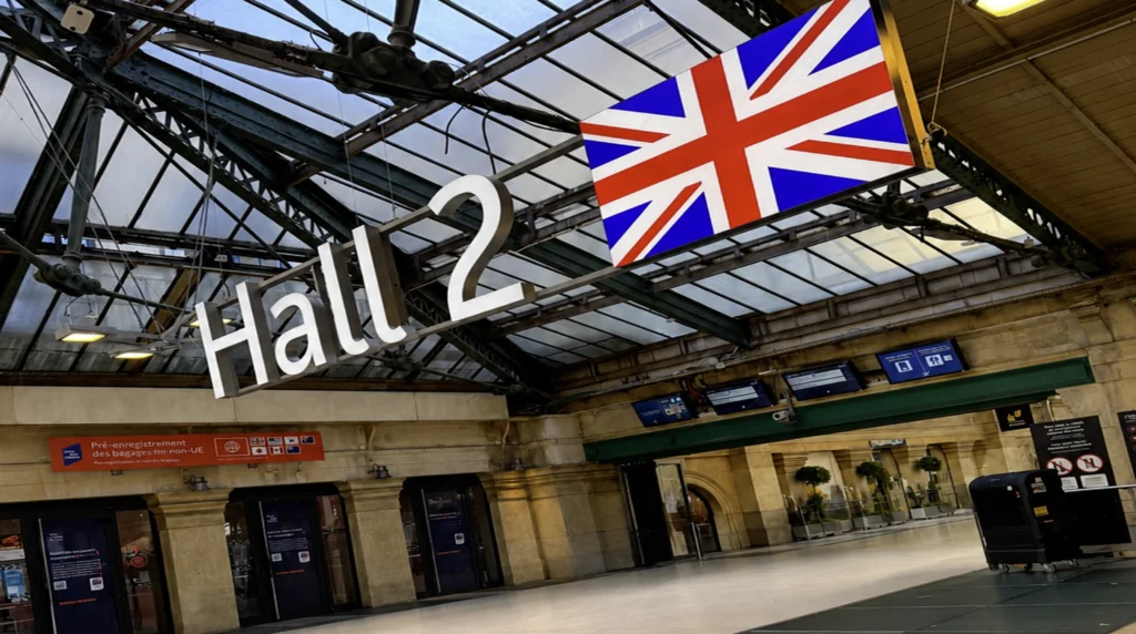 Arrival in London by train